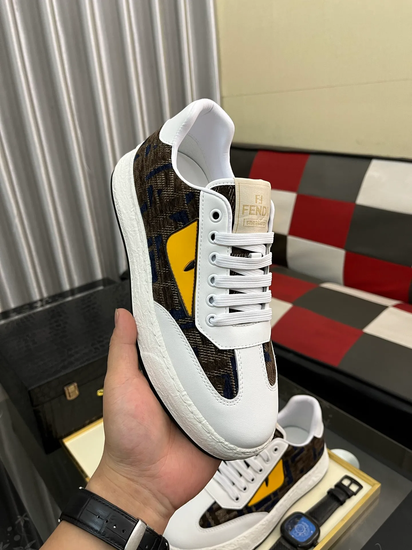 Men's shoes 💰420⌚️⌚️FENDI "Fendi" P480 Regular size: 38-44 (casual shoes) Product materials: Selected cowhide upper, soft sheepskin lining; original outsole. 4️⃣colors available